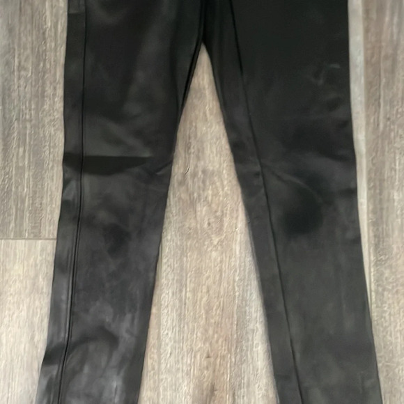 SPANX Faux Leather Black Leggings Size Small - Picture 3 of 7